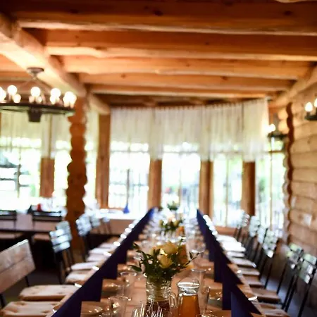 Отель Jasmin Owinska