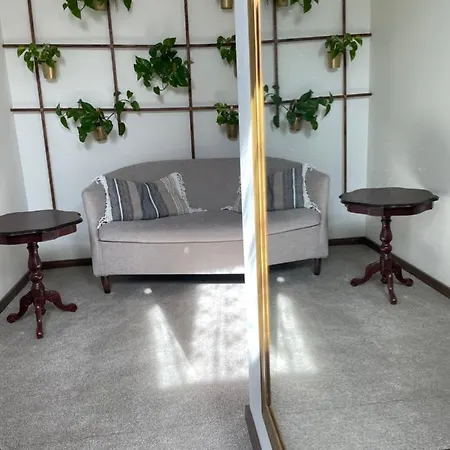 Jasmin Отель Owinska