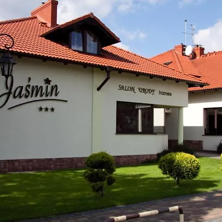 Jasmin Отель Owinska