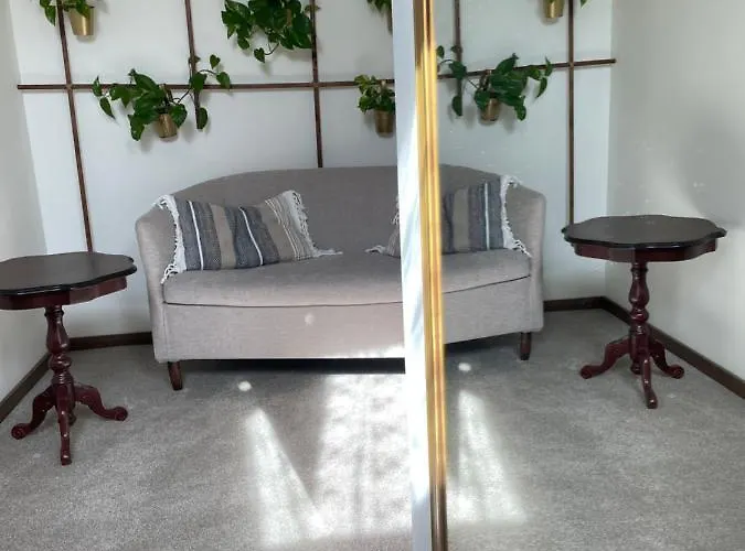 Jasmin Hotel Owinska